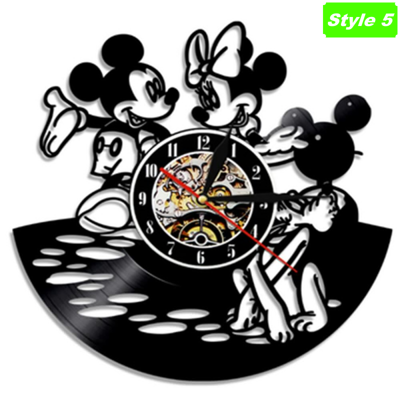 Mickey Love Wall Clock